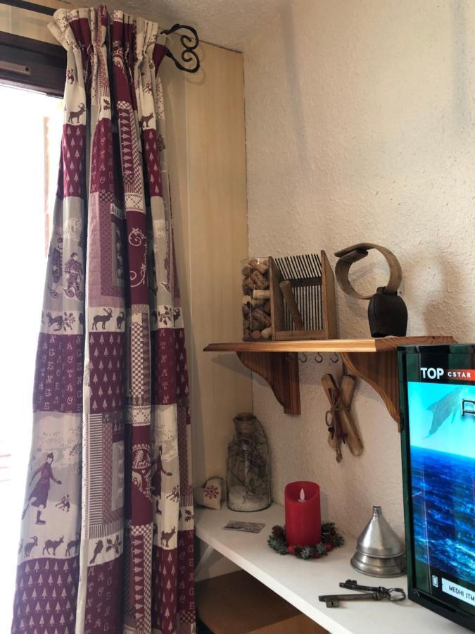 Appartement Rez De Jardin Montee De L'Alpe D'Huez La Garde  Buitenkant foto